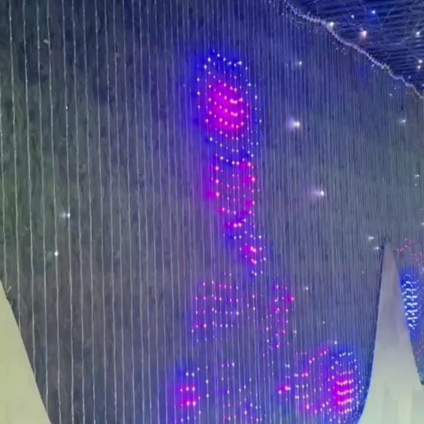 RGB Smart USB 400 LED Curtain Light With Dynamic Patterns For DIY Light Strip Application And Remote Music Synchronization Built-in Chip Suitable For Bedroom Valentine's Day Background Decoration