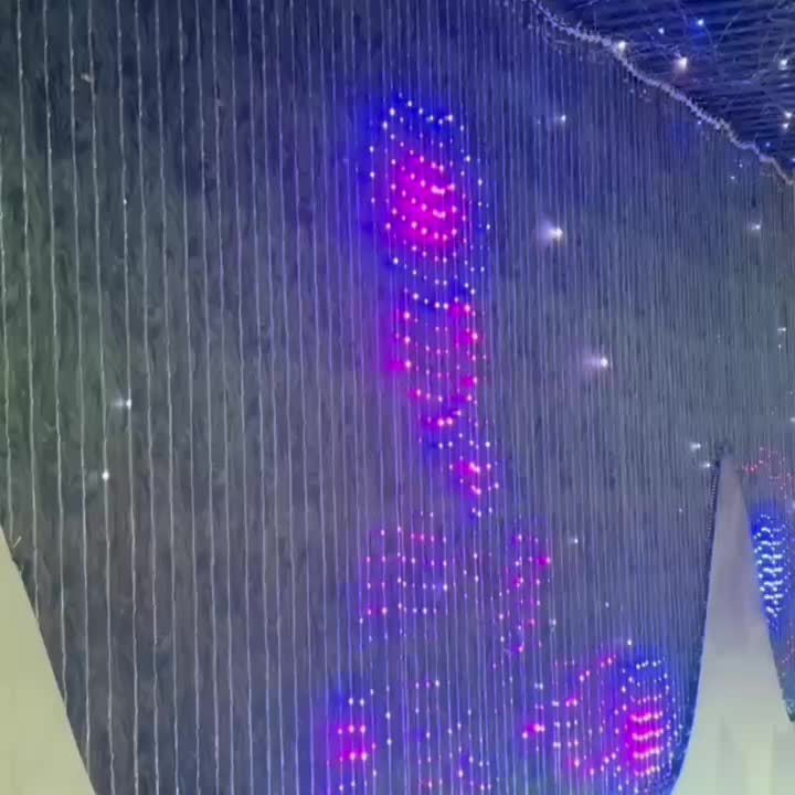 RGB Smart USB 400 LED Curtain Light With Dynamic Patterns For DIY Light Strip Application And Remote Music Synchronization Built-in Chip Suitable For Bedroom Valentine's Day Background Decoration