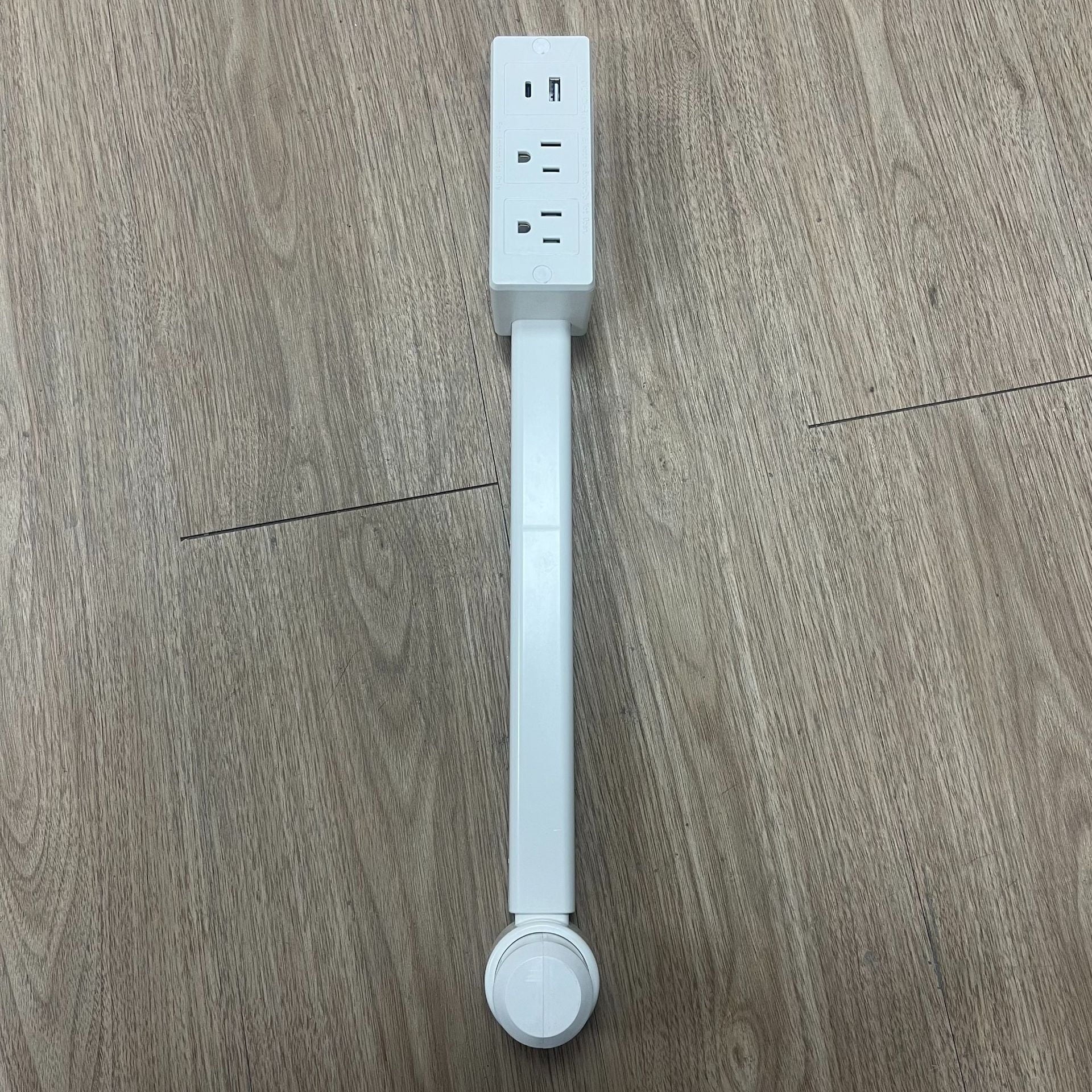 Power Socket Extender, Extendable Wall Socket, 180° Swivelling Socket Extender For Connecting Hard-To-Reach Sockets! Supplied With Usb-A, Usb-C And 2 Ac Sockets, Extendable 27' For Behind Sofa, Be