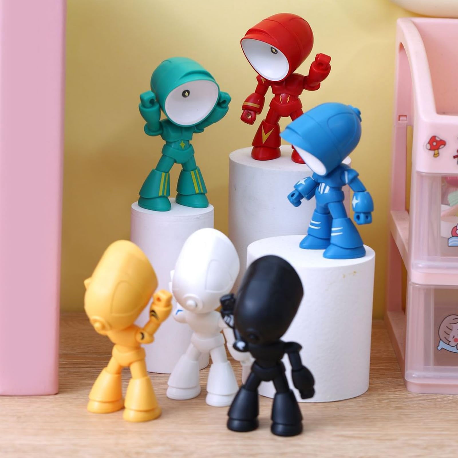 Lonely Robot LED Mini Night Light, Cartoon Cute Companion Desk Lamp with Magnetic Base, Gift for Thanksgiving Christmas Halloween Birthday, Room Decor